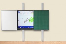e-screen-auf-pylonen-prom-fluegel-gruen